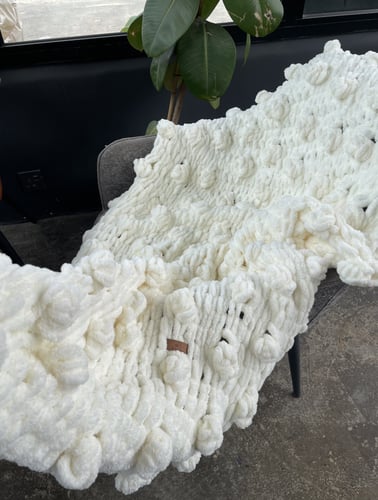 بطانية الكور الكبيرة 90*150 بخيوط بوفي