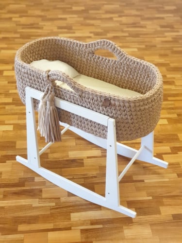 سرير مواليد كروشيه بدون سقف