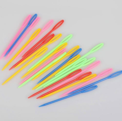 ابر خياطة بلاستيكية 5 قطع ( لون عشوائي )