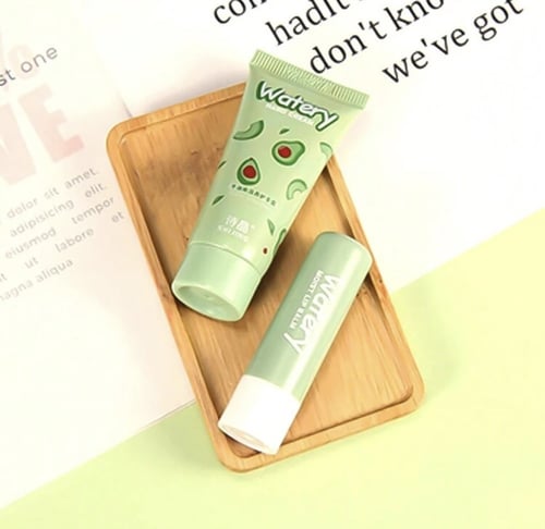 طقم هدية مكون من 1 مرطب يد + 1مرطب شفاه