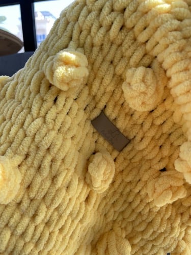 بطانية الكور 85*145 بخيوط بوفي