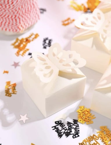 توزيعات جاهزة ومعبئة "10 حبات"