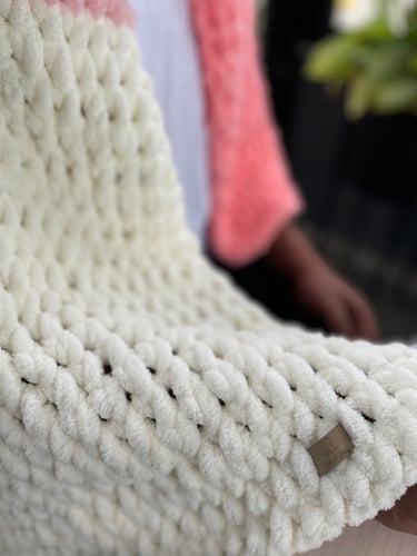 بطانية 90*145 بخيوط البوفي