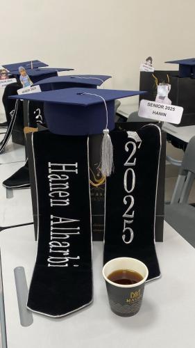 عبايه تخرج