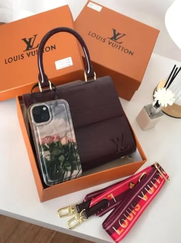 شنطة الفي لويس فيتون LV