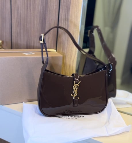 شنطة سان لوران عودي ماستر