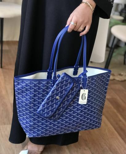 شنطة جويارد لون ازرق كبير