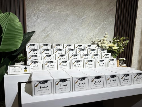 بكج من أحجار نقوة والزيت العطري