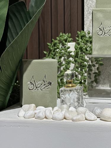 ‎توزيعات 10 قطع من مسك نقوة علب المخمل مع عبارة عي...