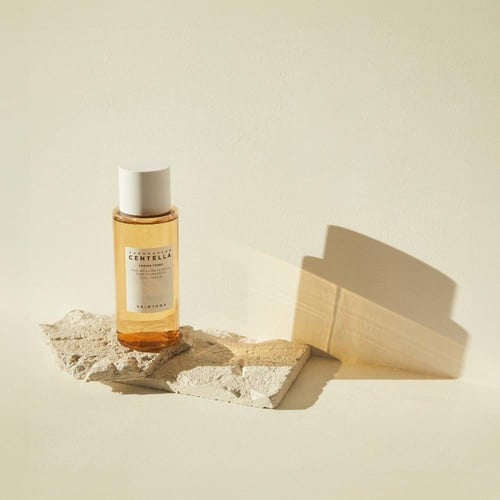 سكن 1004، تونر عشبة السينتيلا للعناية بالبشرة، يقش...