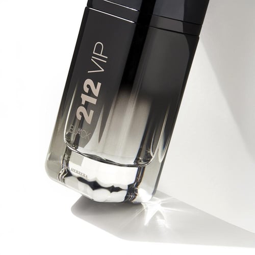 كارولينا هيريرا، VIP 212 بلاك للرجال، أو دي بارفيو...