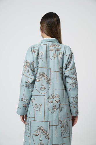 لنن مطرز من الخلف