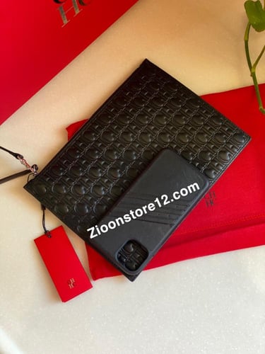 carolina herrera black pouchCH