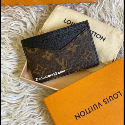 Louis Vuitton card holder