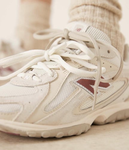 New balance shoes