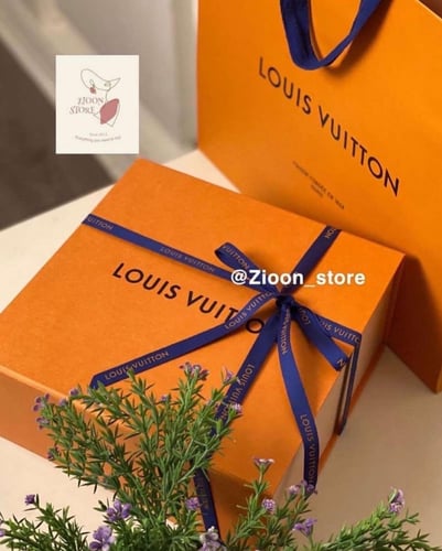 Louis Vuitton bb alma