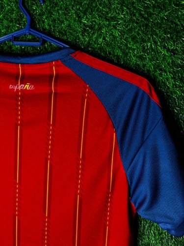 طقم إسبانيا الاساسي 2026 فئة جمهور