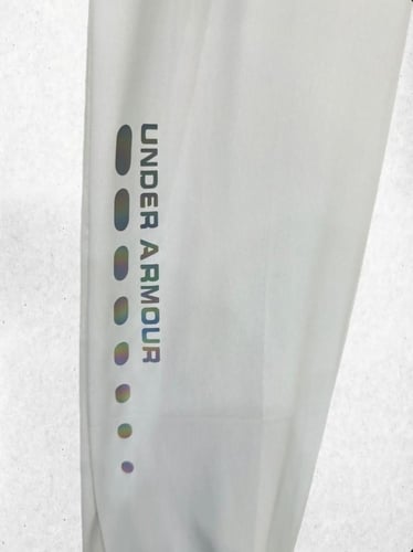 سروال أندر ارمور رصاصي