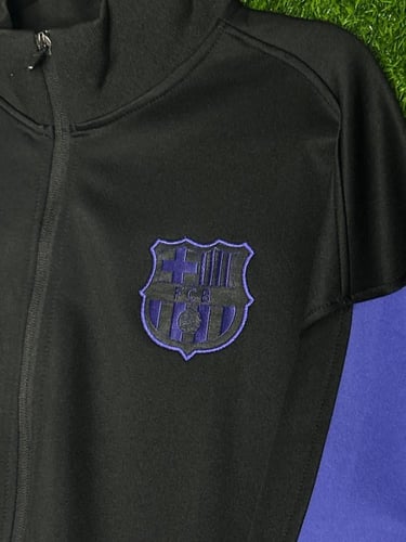 ترنك تمرين برشلونة الاسود سحاب 26/25