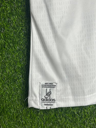 طقم ألمانيا الأساسي 2026 فئة جمهور