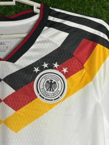 طقم ألمانيا الأساسي 2026 فئة جمهور