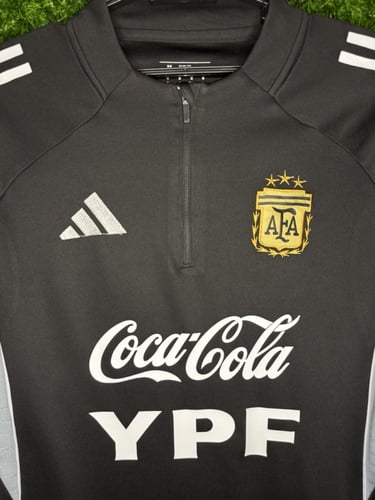 ترنك الارجنتين للتمرين الاسود 2026