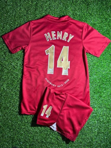 طقم ارسنال فئة الجمهور نسخة هنري 2006/2005