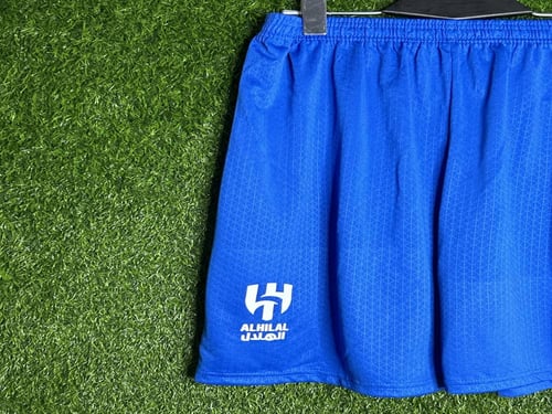 طقم الهلال الأساسي 2025/26 – فئة الجمهور (جامبو)