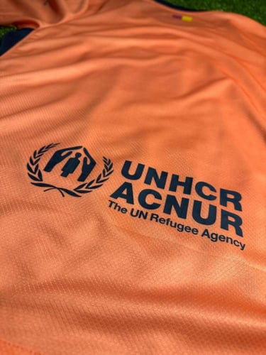 طقم برشلونة الاحتياطي البرتقالي موسم 2025/2026