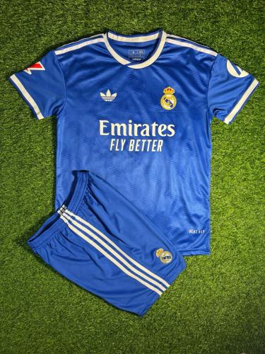 طقم ريال مدريد الثاني فئة الجمهور 2026