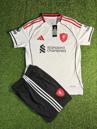 طقم ليفربول الثاني فئة الجمهور 2026