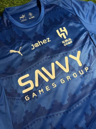 تيشيرت الهلال الأساسي 2025/2026 من بوما - فئة الجم...