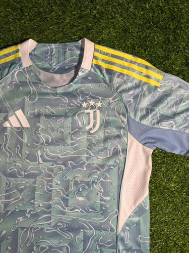 تيشيرت اي سي ميلان الاحتياطي فئة اللاعبين – 2026/2...