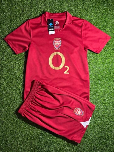 طقم ارسنال فئة الجمهور نسخة هنري 2006/2005