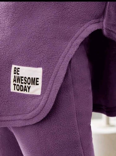 بجامة بناتي لون بنفسج فاتح مقاس 11-12