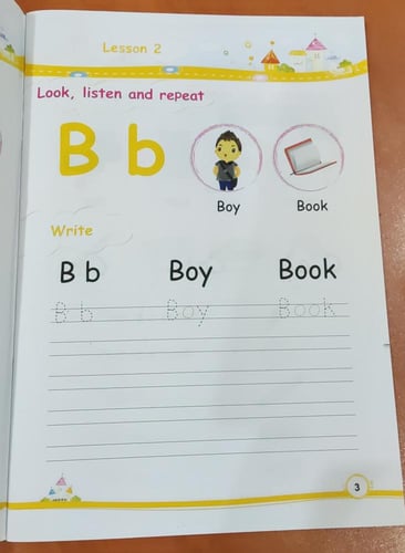 منهج اللغة الإنجليزية المميز Happy Family 2