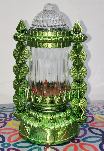 فانوس بصوت وإضاءة