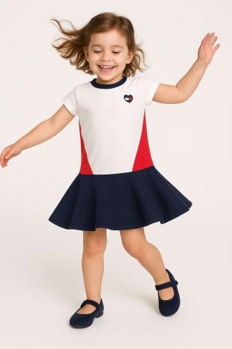 فستان بناتي تومي هيلفيغر (Tommy Hilfiger) ابيض وكح...