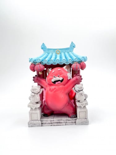 تعليقة Turning Red