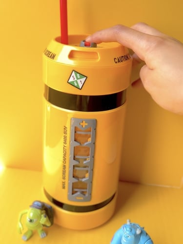 كوب أنبوب الصريخ ( بدون مصاص )