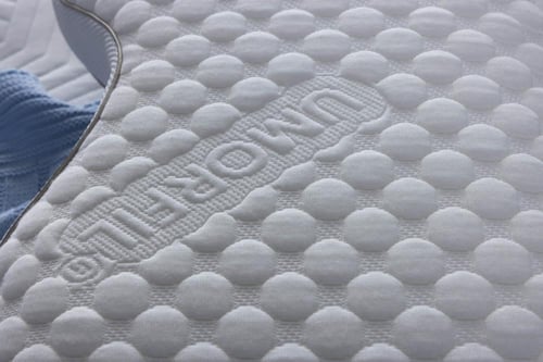 مخدة كولورا