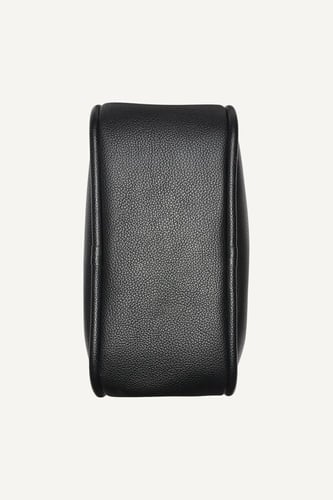 CAPRI LARGE HOBO دكني شمطه كتف حجم وسط لكبير
