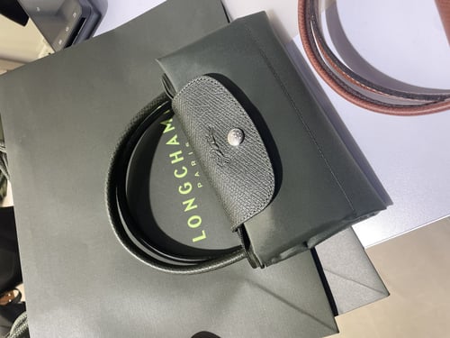 لونق شامب شنطه حجم صغير لون زيتي