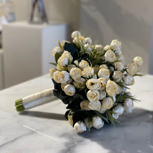 مسكة عروس بيبي روز