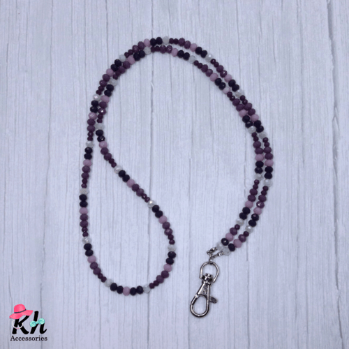 حامل بطاقة بنفسجي