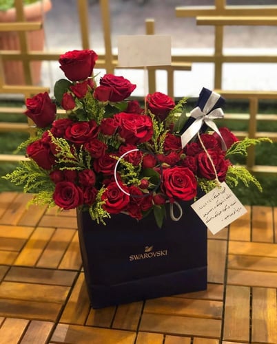 تنسيق مجموعه هدايا على كيس سواروفيسكي