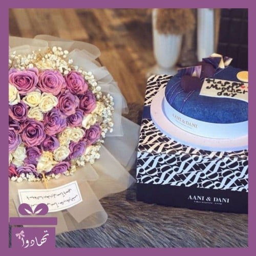 كيكه ميلاد حجم مني البستاشيو مع باقه ابيض