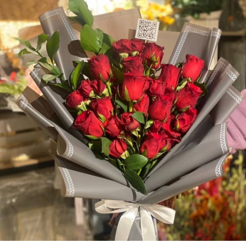 بوكية ورد احمر