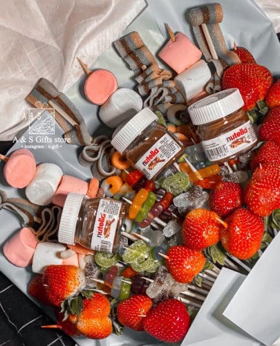 بوكيه مكس(صغير) كاندي&فراوله&نوتيلا