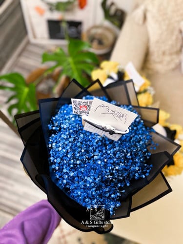 باقه جبسوفيليا + اساور الكبلز